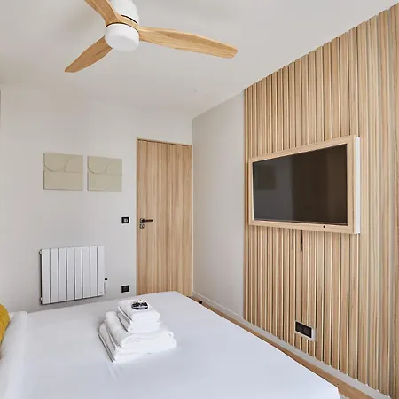 Apartment Center Of Paris By Studioprestige Exterior photo